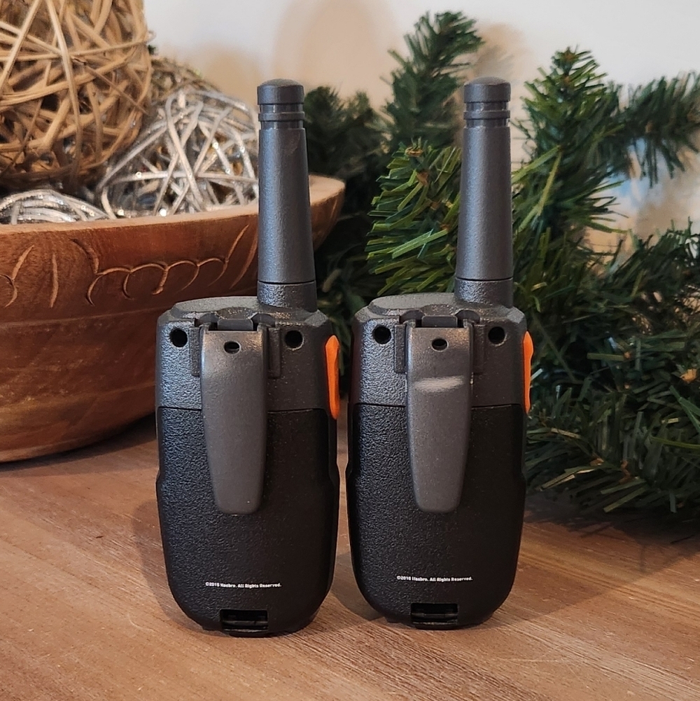 Vintage NERF FRS 10 MILE Blue and Orange Walkie Talkies, Preowned Good Condition - Picture 3 of 14